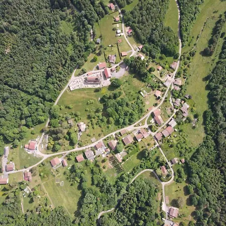Holiday home Ferme Des Molieres Avec Espace Detente Mortagne
