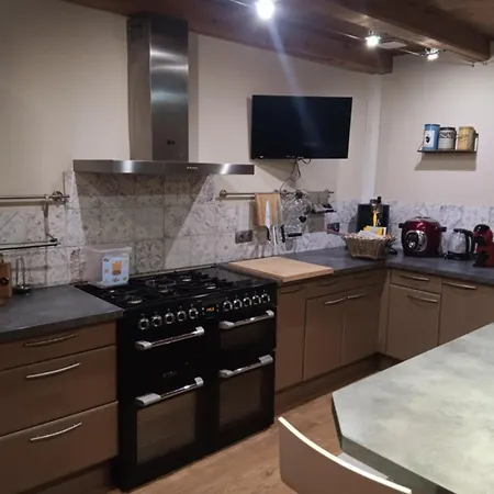 Holiday home Ferme Des Molieres Avec Espace Detente Mortagne