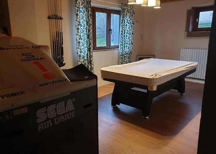 Casa de Férias Grande Ferme 14 Pers Avec Spa Et Loisirs Mortagne