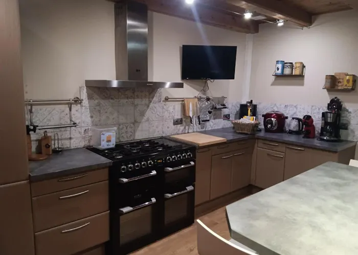 Casa de Férias Grande Ferme 14 Pers Avec Spa Et Loisirs Mortagne