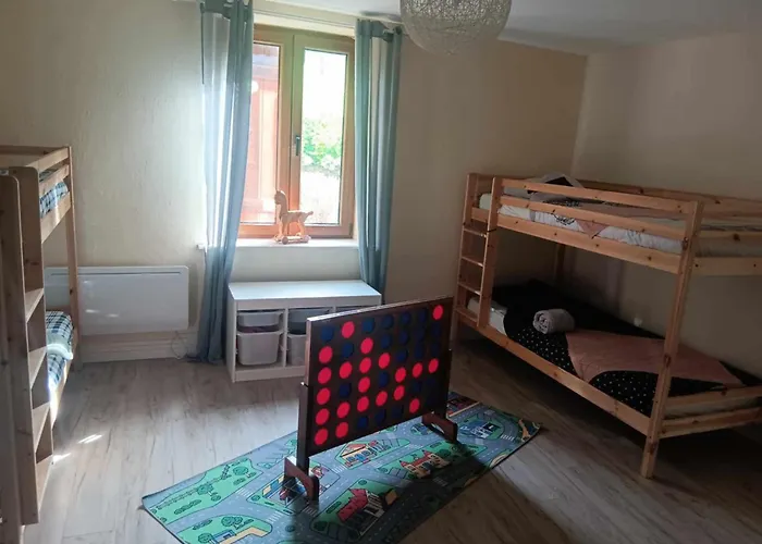 Casa de Férias Grande Ferme 14 Pers Avec Spa Et Loisirs Mortagne